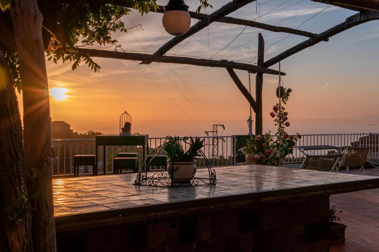 Villa Carolina Sorrento Private Heated Pool And Sea View Zewnętrze zdjęcie