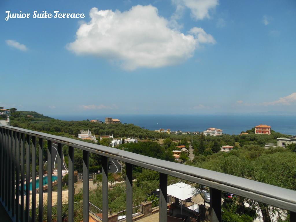 Villa Carolina Sorrento Private Heated Pool And Sea View Pokój zdjęcie
